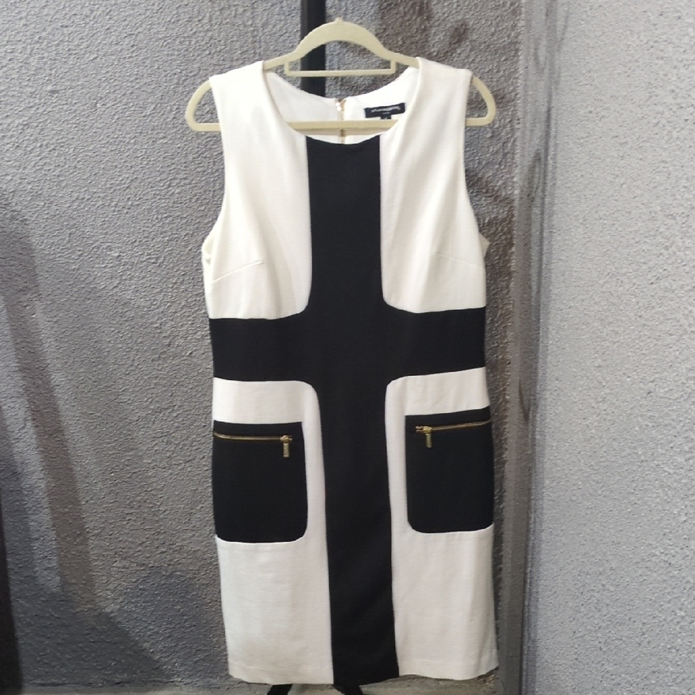 Sharagano Black and White Cross Design Mini Dress